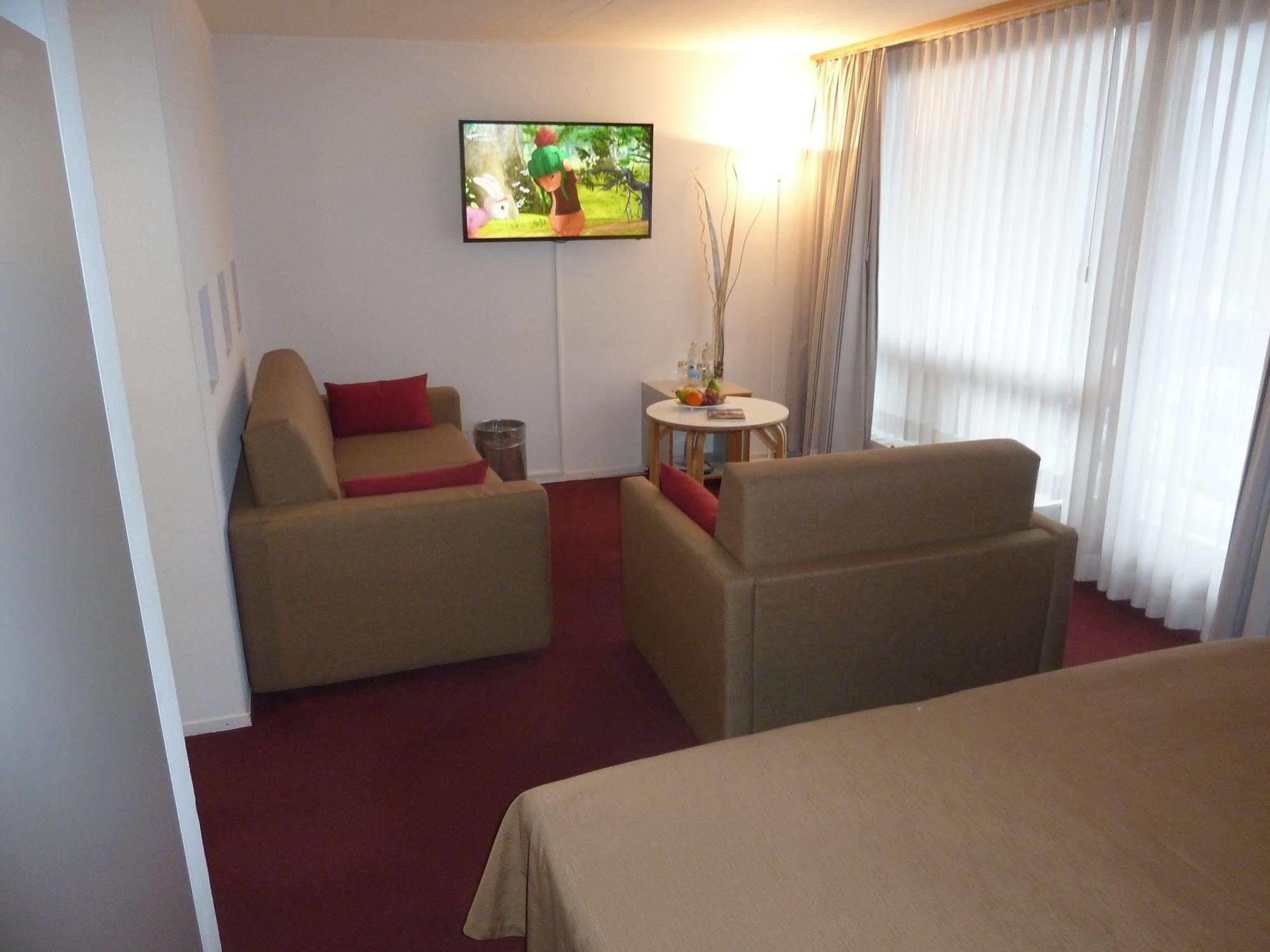 Hotel Kreuz Ленк Экстерьер фото